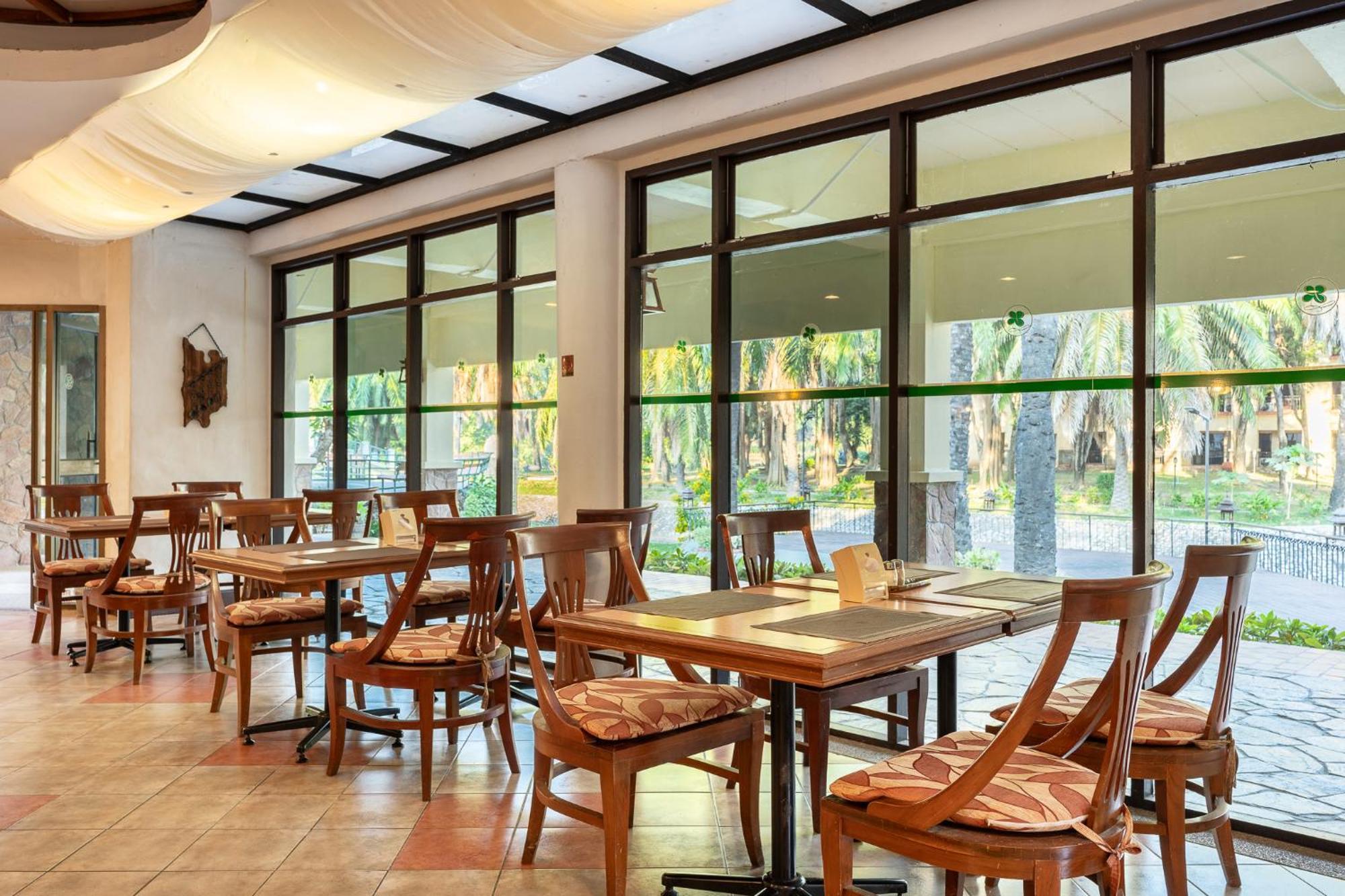 Pung-Waan Resort & Spa Kanchanaburi Exterior photo
